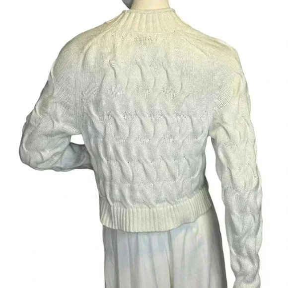 Banana Republic Cropped Knit Crewneck Sweater Size L. - Picture 4 of 9